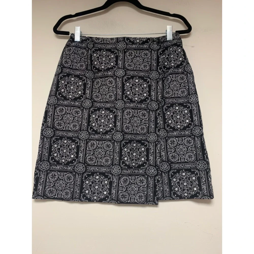 Talbots‎ Medallion Bandana Skirt Womens 10 Black White Excellent Cotton A-Line